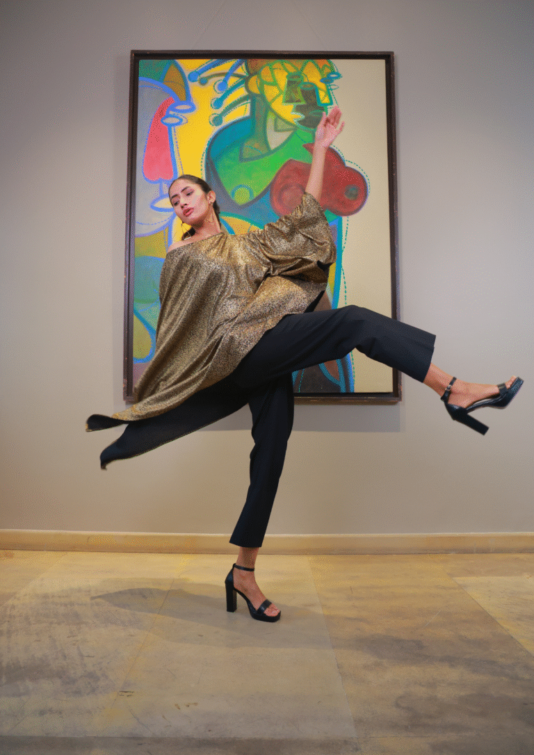 Cream and White Watercolor Background Document A4 (5)